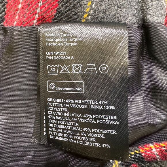 H&M Skirt Sz 4 Plaid Faux Wrap Red Gray Black Skirt back zipper 2 front buttons - Picture 6 of 8